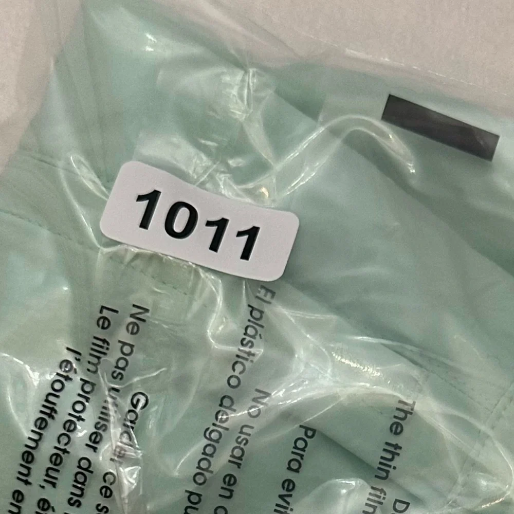 ALO Yoga Mint Green Mini Skirt - Picture 11 of 12